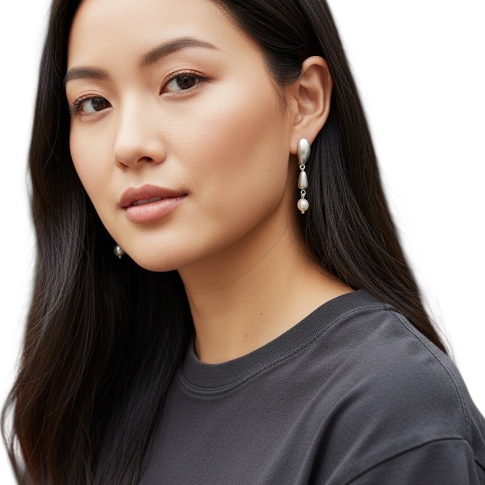Hashtag Drop Earrings Womens OS Silver New Pearl Accent Dangle Stacked Bead
